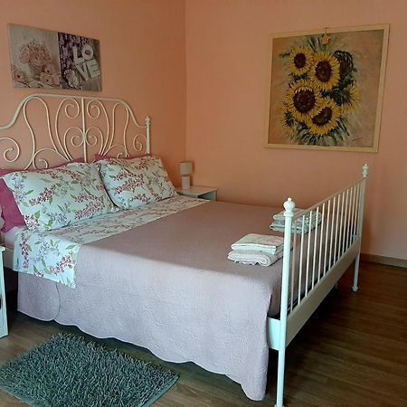 B&B La Casa In Campagna Collecorvino ห้อง รูปภาพ