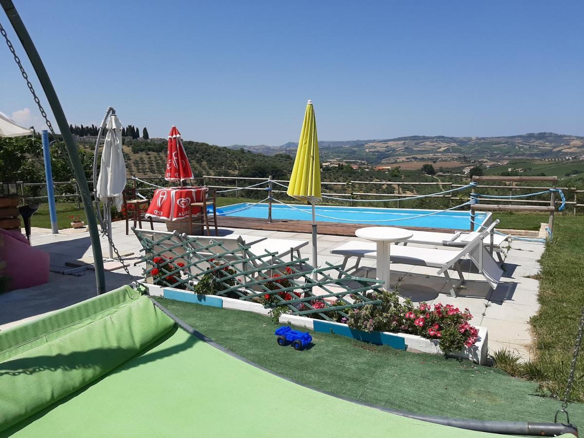 B&B La Casa In Campagna Collecorvino ภายนอก รูปภาพ