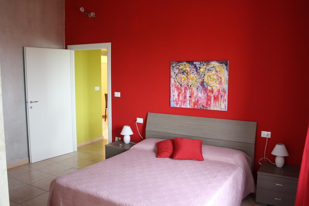 B&B La Casa In Campagna Collecorvino ห้อง รูปภาพ