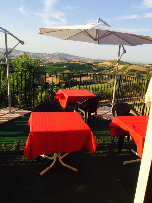 B&B La Casa In Campagna Collecorvino ภายนอก รูปภาพ